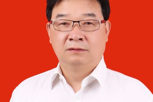 陳立群(海鹽縣政務數據辦黨組成員、總工程師) 陳立群(海鹽縣政務數據辦黨組成員、總工程師)