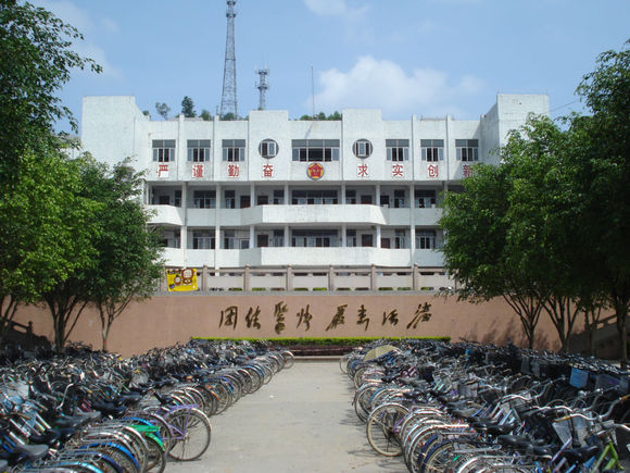 廣東棉湖中學