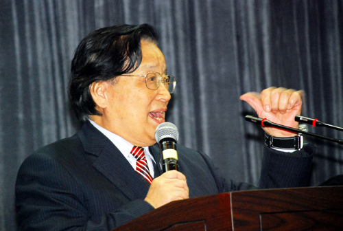 名譽主席共和國演講家李燕傑教授