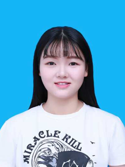 李思偲
