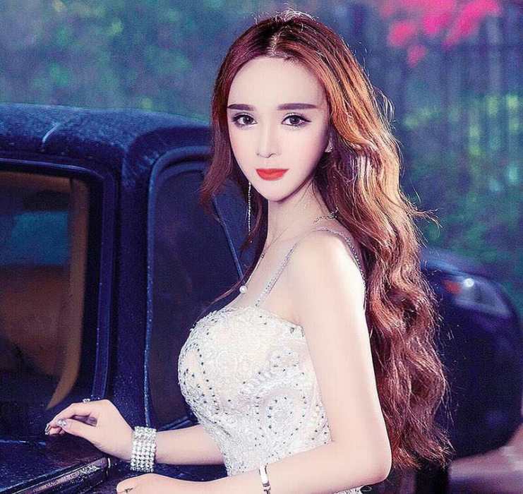 王羽霏 王羽霏