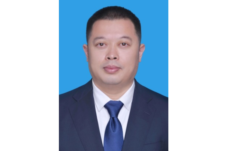 徐勇(四川省市場監督管理局副局長、機關黨委書記、黨組成員) 徐勇(四川省市場監督管理局副局長、機關黨委書記、黨組成員)