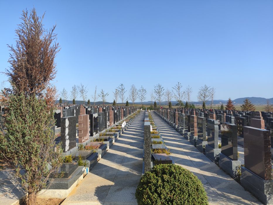 北龍山墓園 北龍山墓園