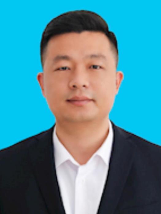 馬春磊(新疆生產建設兵團第一師阿拉爾經濟技術開發區(阿拉爾市工業園區)黨工委委員、紀檢監察工委書記) 馬春磊(新疆生產建設兵團第一師阿拉爾經濟技術開發區(阿拉爾市工業園區)黨工委委員、紀檢監察工委書記)