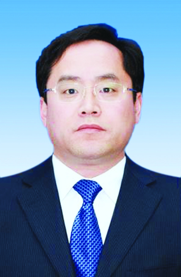 李洪國(齊齊哈爾市委常委、秘書長、統戰部部長)
