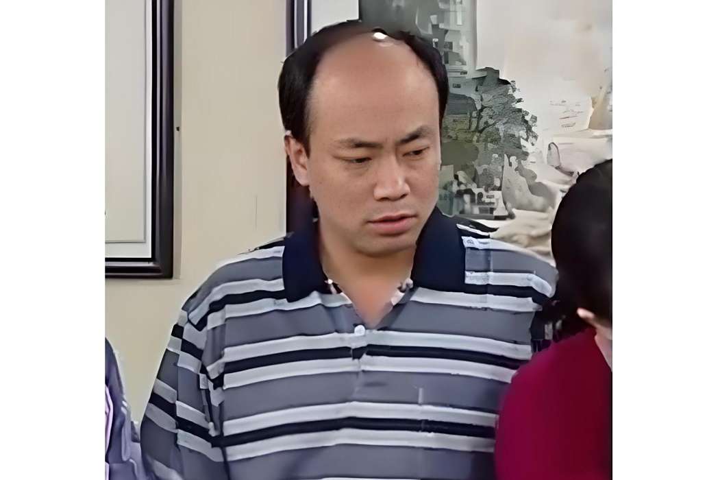 嚴子榮 嚴子榮