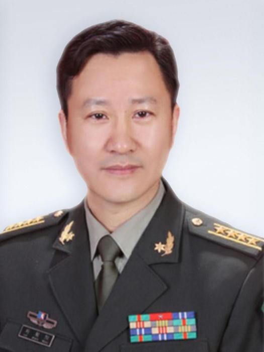 劉朝陽(解放軍總醫院呼吸科副主任醫師) 劉朝陽(解放軍總醫院呼吸科副主任醫師)