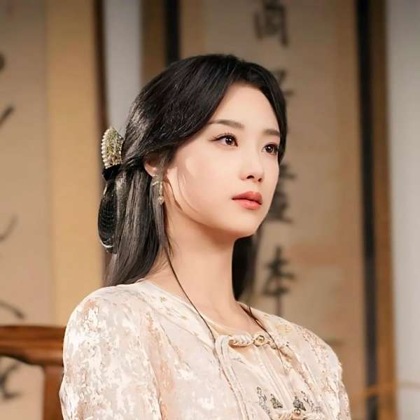 王小億 王小億