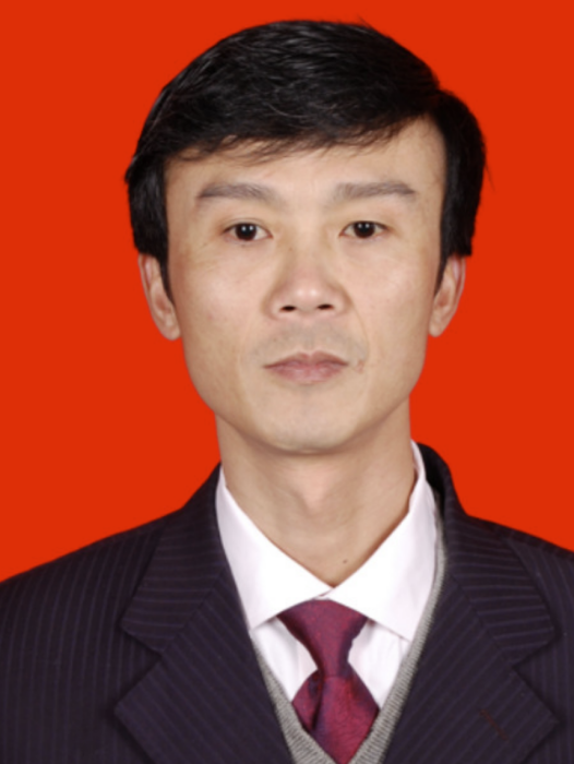 謝松(重慶市梁平區回龍鎮黨委委員、副鎮長) 謝松(重慶市梁平區回龍鎮黨委委員、副鎮長)
