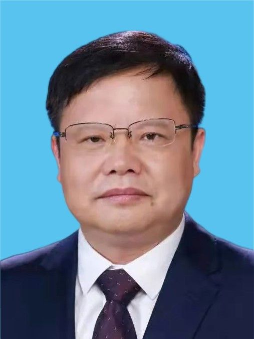黃冬生(江西省紀委副書記,省監察委員會副主任) 黃冬生(江西省紀委副書記,省監察委員會副主任)