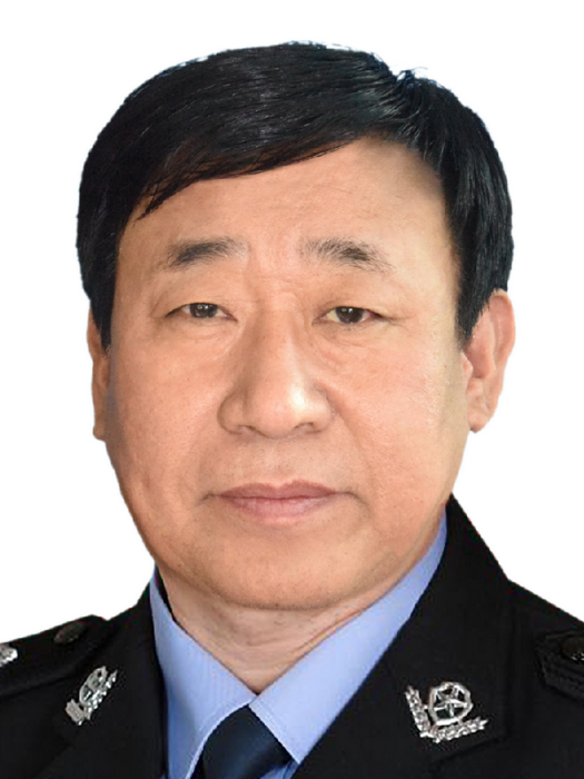 潘俊(內蒙古通遼市科爾沁區副區長、區公安局局長) 潘俊(內蒙古通遼市科爾沁區副區長、區公安局局長)