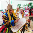 赫哲族小年