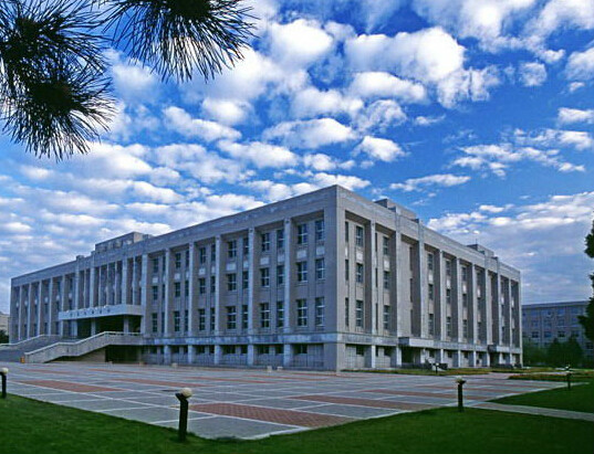 東北大學自動化研究中心