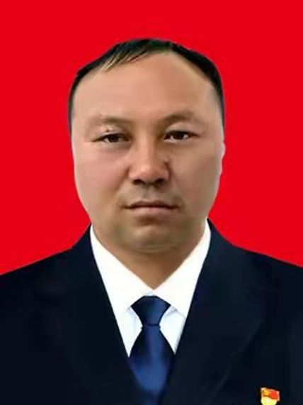 劉宏岩(內蒙古自治區興安盟阿爾山市天池鎮黨委書記) 劉宏岩(內蒙古自治區興安盟阿爾山市天池鎮黨委書記)