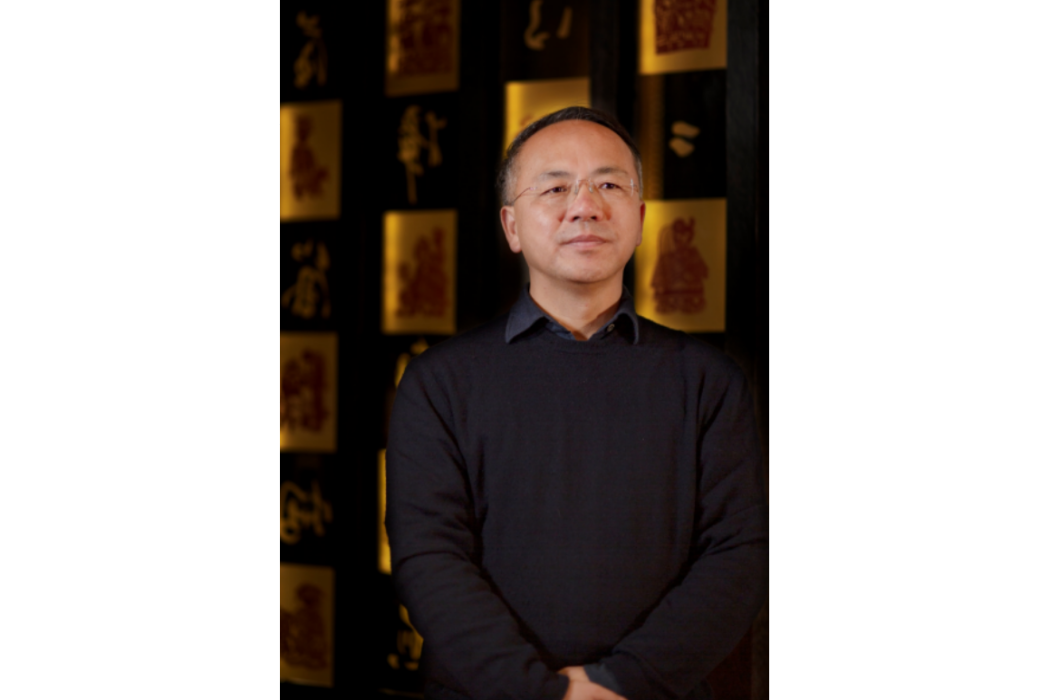 羅磊(中華文化促進會剪紙藝術分會副秘書長) 羅磊(中華文化促進會剪紙藝術分會副秘書長)