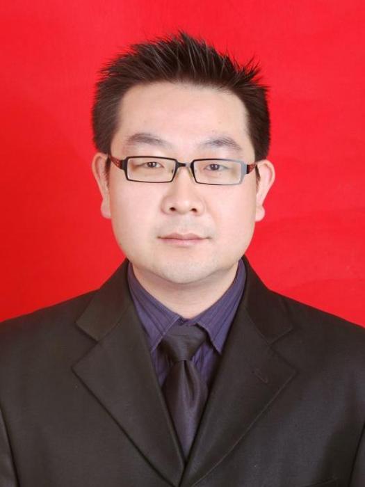 喬飛(海南省澄邁縣交通運輸局黨組書記、局長) 喬飛(海南省澄邁縣交通運輸局黨組書記、局長)