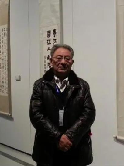 於在海(合肥市賴少其藝術館原館長) 於在海(合肥市賴少其藝術館原館長)