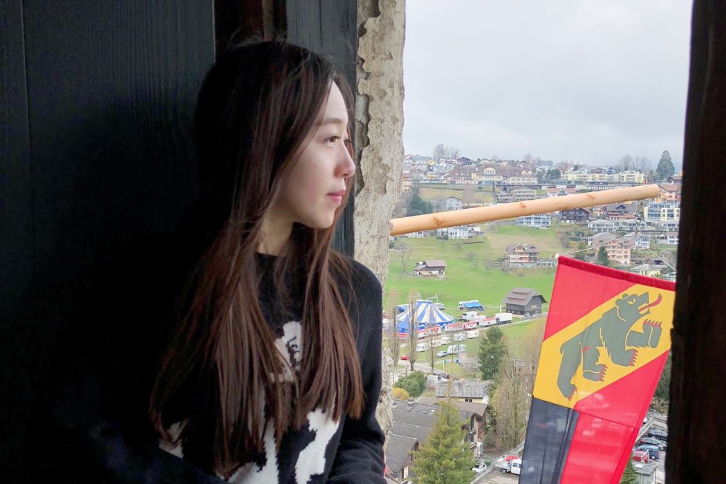 孟雯婧 孟雯婧