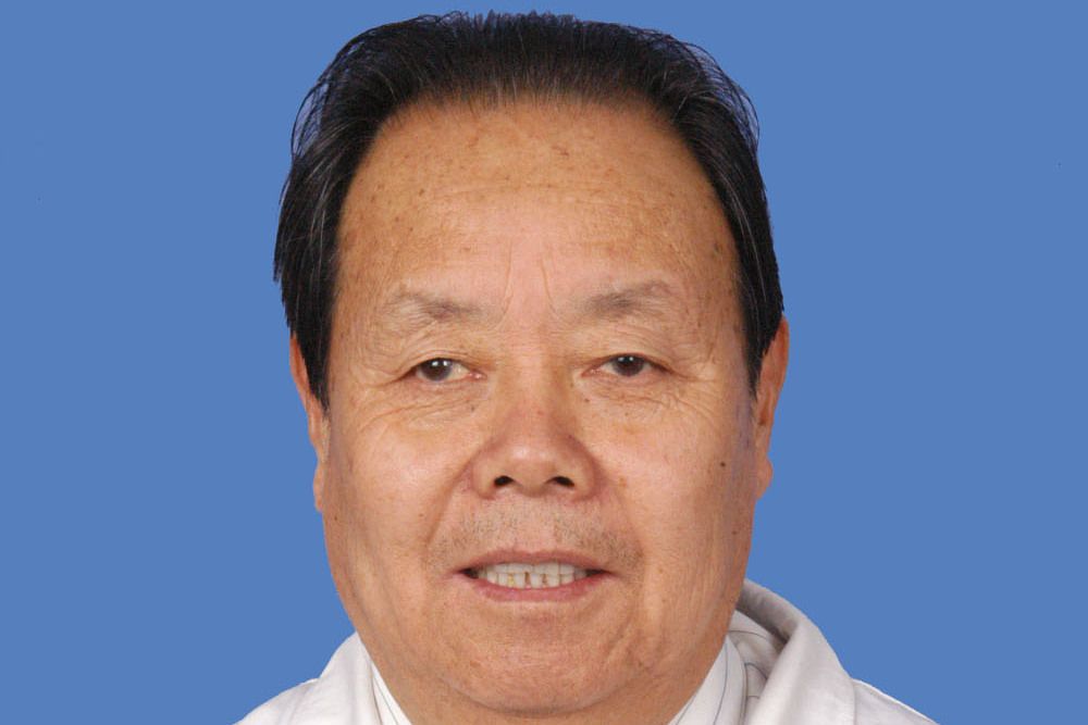 王自立(甘肅省中醫院主任醫師、甘肅中醫藥大學終身教授)