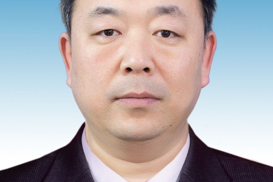 張子陽(安丘市人社局黨組成員) 張子陽(安丘市人社局黨組成員)