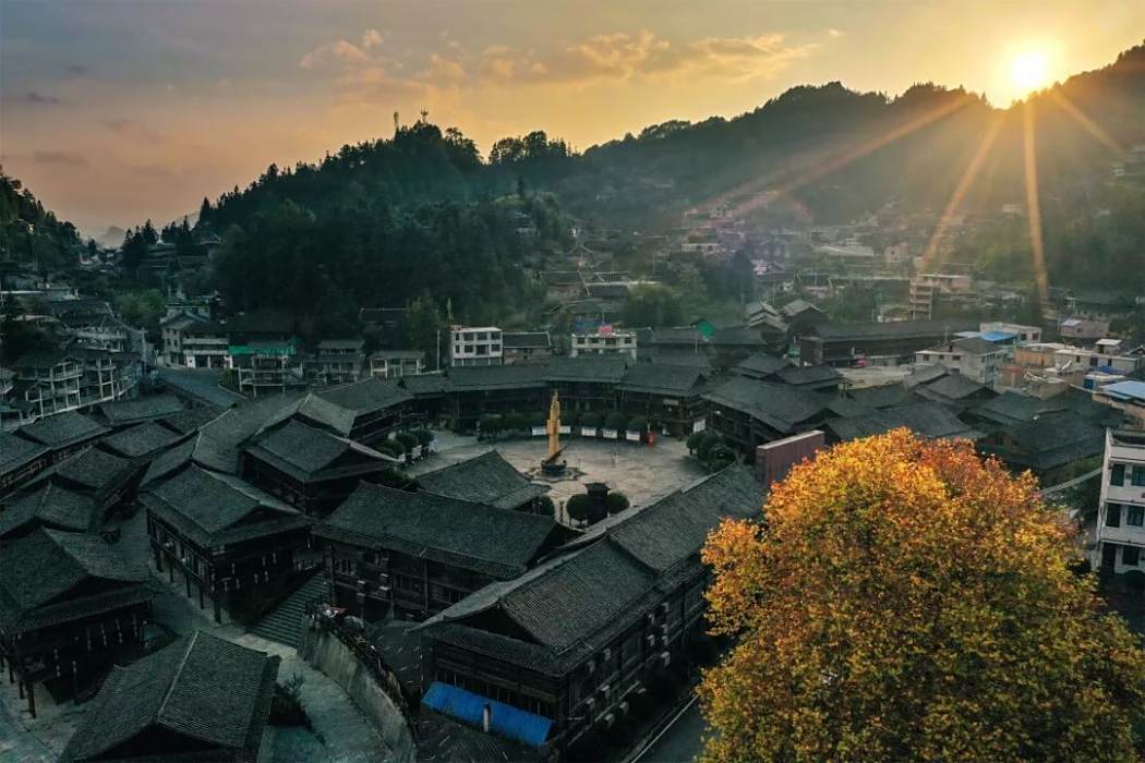 高硐村(貴州省三都自治縣普安鎮行政村)