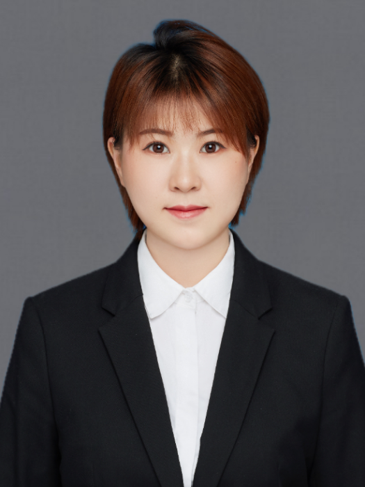 李仙仙(仙聚木業直播部總負責人) 李仙仙(仙聚木業直播部總負責人)