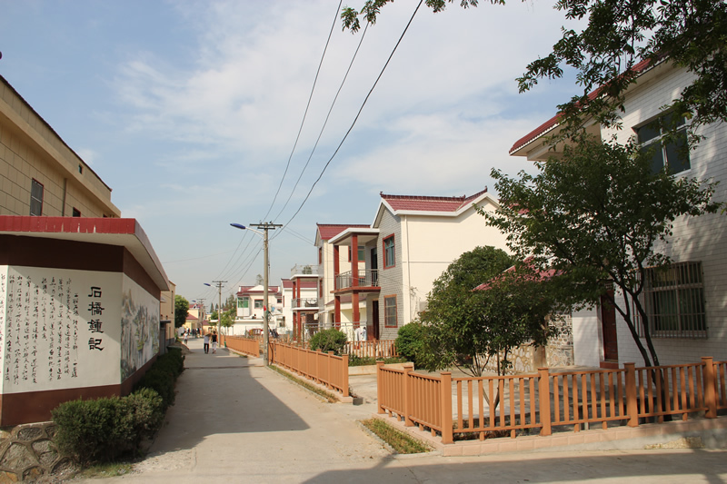 犁橋村 犁橋村