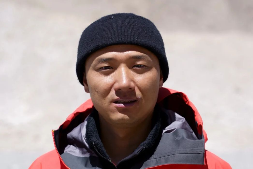 王偉(2020年珠峰測量登山隊攻頂組成員) 王偉(2020年珠峰測量登山隊攻頂組成員)
