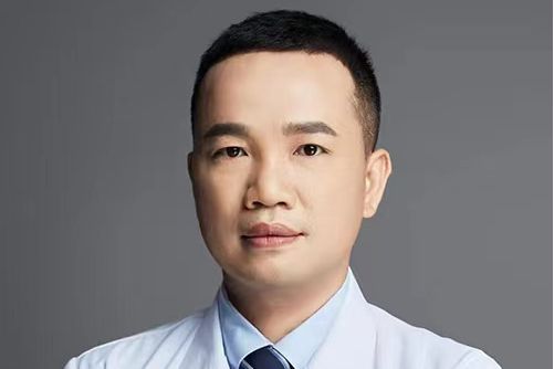 吳紹全(廈門思明魅湃整形外科門診部執業醫師) 吳紹全(廈門思明魅湃整形外科門診部執業醫師)
