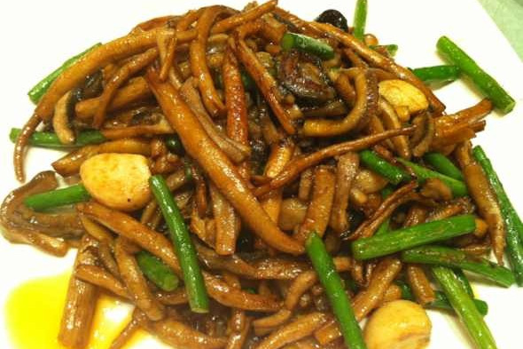 焦炸鱔絲