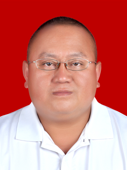 吳江華(貴州省安順市西秀區蔡官鎮黨委宣傳委員、副鎮長) 吳江華(貴州省安順市西秀區蔡官鎮黨委宣傳委員、副鎮長)