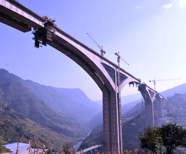 T形剛構橋 T形剛構橋