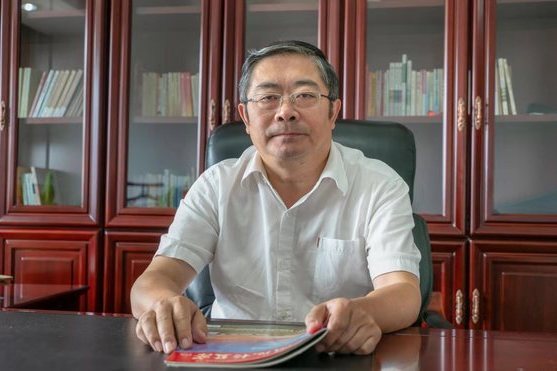 王忠(安徽大學校黨委常委、紀委書記、監察專員) 王忠(安徽大學校黨委常委、紀委書記、監察專員)