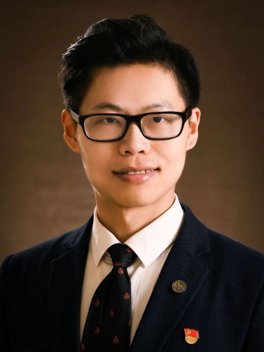 吳凡(中國科學院物理研究所長三角物理研究中心科學家工作室主任、天目湖先進儲能技術研究院首席科學家) 吳凡(中國科學院物理研究所長三角物理研究中心科學家工作室主任、天目湖先進儲能技術研究院首席科學家)