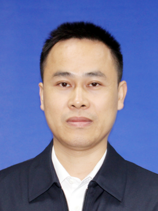 張國慶(湖南省長沙市雨花區發展和改革局黨組成員、副局長) 張國慶(湖南省長沙市雨花區發展和改革局黨組成員、副局長)
