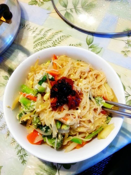 蔬菜醬油卉面 蔬菜醬油卉面