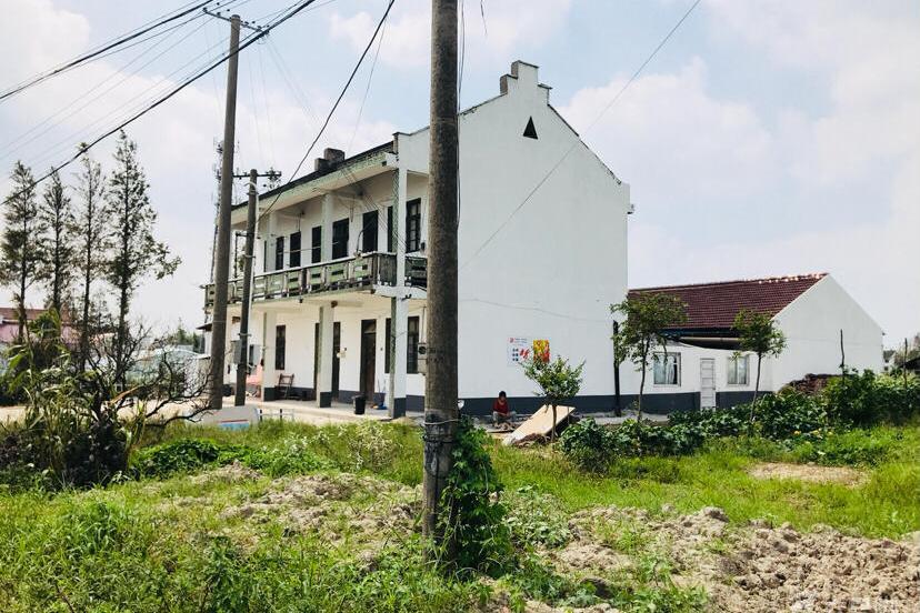 南陳村(山東省菏澤市巨野縣營里鎮下轄村) 南陳村(山東省菏澤市巨野縣營里鎮下轄村)