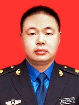 陳彬(重慶市大足區城市管理局黨委委員、城市管理綜合行政執法支隊支隊長) 陳彬(重慶市大足區城市管理局黨委委員、城市管理綜合行政執法支隊支隊長)