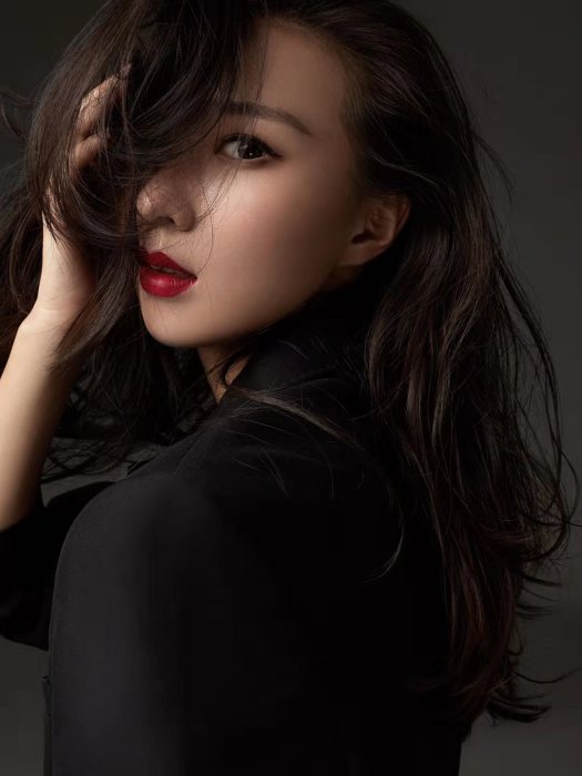 秦丹妮 秦丹妮