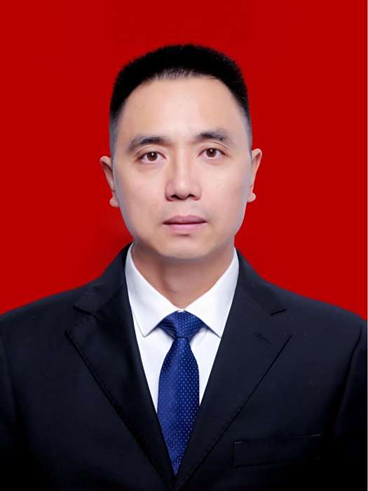 周明強(四川省眉山市丹稜縣政府副縣長、黨組成員) 周明強(四川省眉山市丹稜縣政府副縣長、黨組成員)