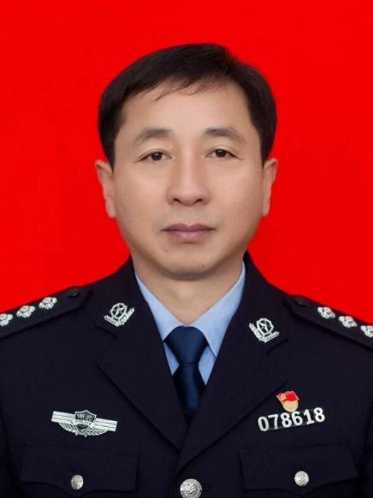 胡新志 胡新志