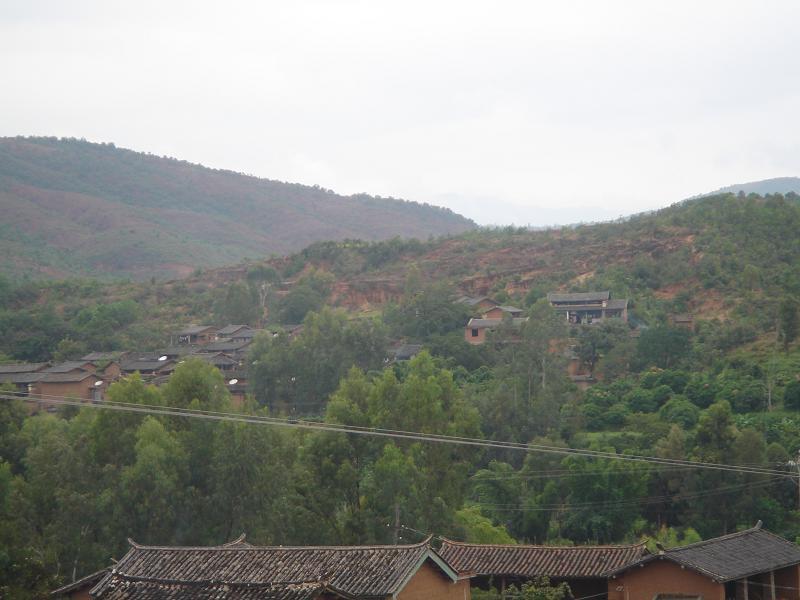 凹不果村 凹不果村