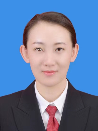 杜莎莎(內蒙古阿拉善盟額濟納旗教育體育局黨工委書記、局長) 杜莎莎(內蒙古阿拉善盟額濟納旗教育體育局黨工委書記、局長)