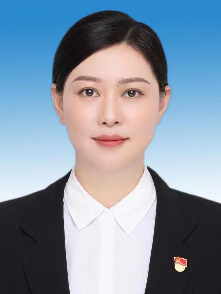 譚文(雲南省德宏傣族景頗族自治州瑞麗市機關事務管理局副局長兼市接待辦副主任) 譚文(雲南省德宏傣族景頗族自治州瑞麗市機關事務管理局副局長兼市接待辦副主任)