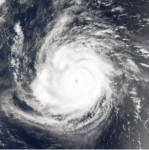 強颶風伊歐凱衛星雲圖