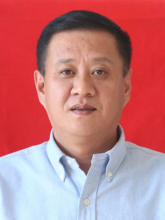 馬小東(榆樹市市場監督管理局副局長) 馬小東(榆樹市市場監督管理局副局長)