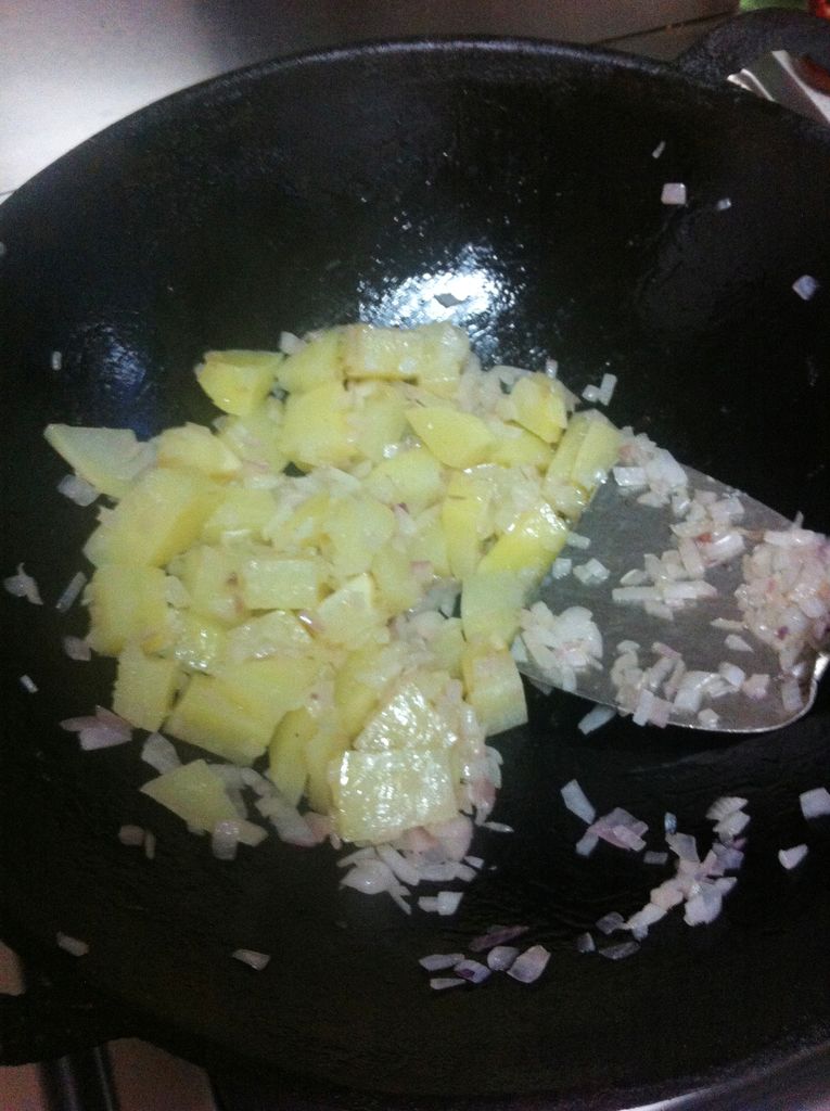 咖喱豬排蛋包飯