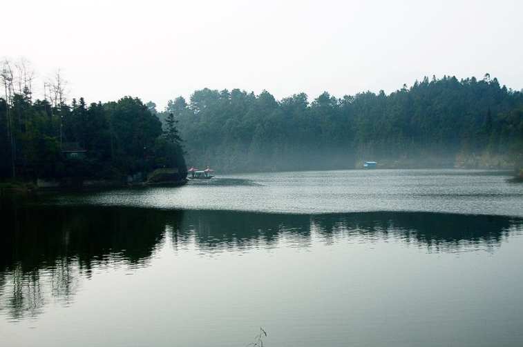 丁山湖