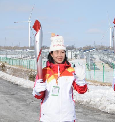 王丹(2022年北京冬奧會火炬手) 王丹(2022年北京冬奧會火炬手)