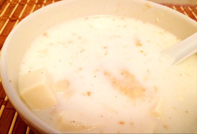 牛奶豆腐魚湯 牛奶豆腐魚湯